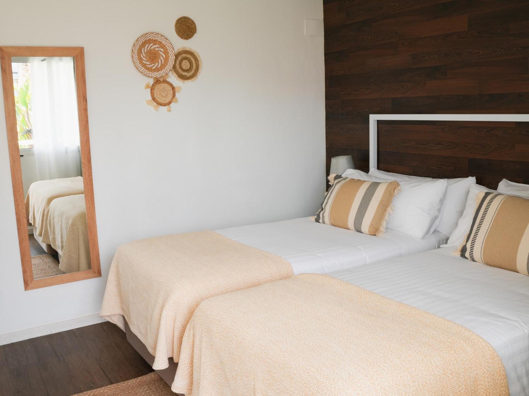 Hotel Boutique Villamor - Only Adults Дения Стая снимка