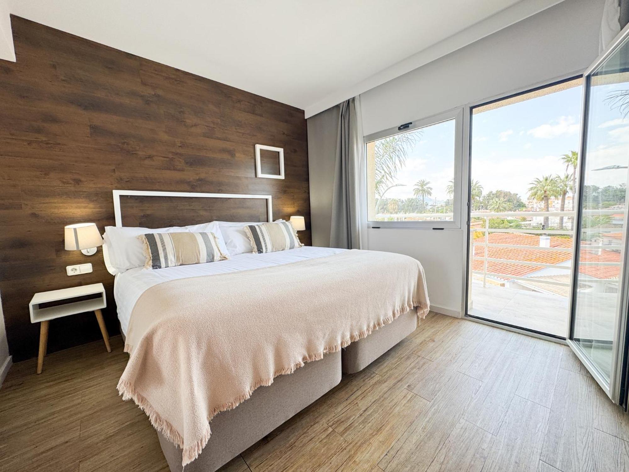 Hotel Boutique Villamor - Only Adults Дения Екстериор снимка